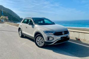 Volkwagen T Roc 1.0 cc 110cv style life
