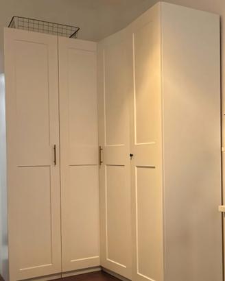 Armadio angolare Pax