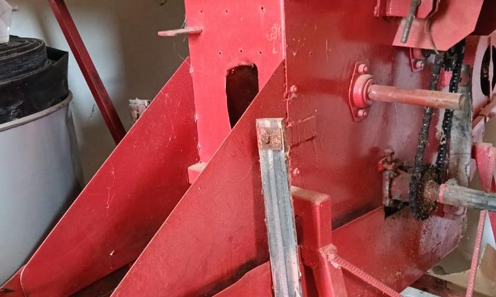 Trebbia sgrana mais con aggancio x trattore