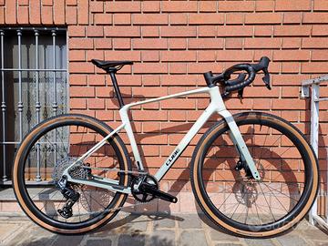 Gravel Cube Nuroad C:62 EX 2025 mis. M