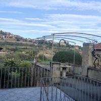 Casa Storica con terreno Toirano