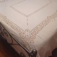 copriletto ricamato 