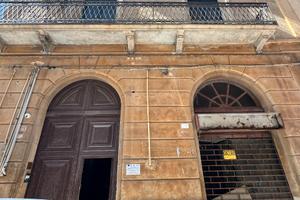 Trapani centro storico via Nunzio Nasi