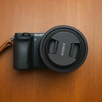 Sony alpha 6000 e zeiss E-24F-24 F1.8 ZA Sonnar T*