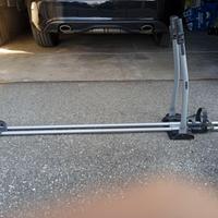 porta bici thule con bloccaggio sul telaio