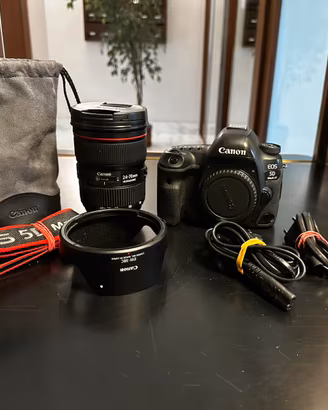 Kit Canon EOS 5D Mark IV + EF24-70mm f/2.8L II USM