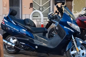 suzuki burgman 400 2002 