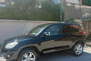 Toyota Rav 4 2.2 D-4D 4x4 Full optional, Unipro