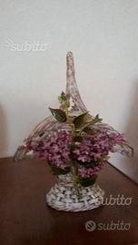 Cestino in ceramica con fiori