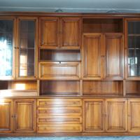 Credenza mobile soggiorno.