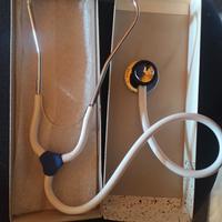 Stetofonendoscopio marca Erka