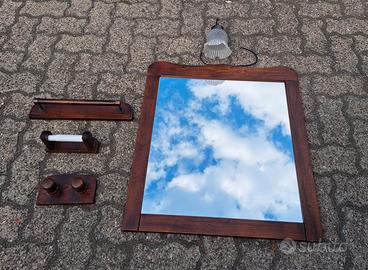 set bagno arte povera specchio e  faretto 