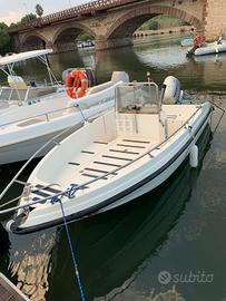 barca open 5 metri con motore 40 hp 4 temp