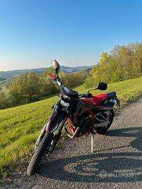 SWM 125R supermotard 2023 125 cc 4T abs