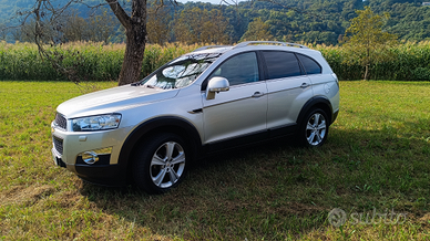 Captiva Chevrolet suv 7 posti 4x4 permanente
