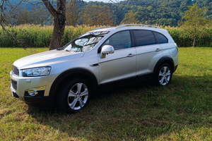Captiva Chevrolet suv 7 posti 4x4 permanente