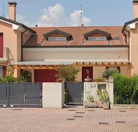 Porzione Centrale in Classe A1: 4 Camere, Doppio G