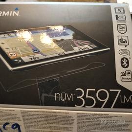 Navigatore Garmin NUVI 3597 LM