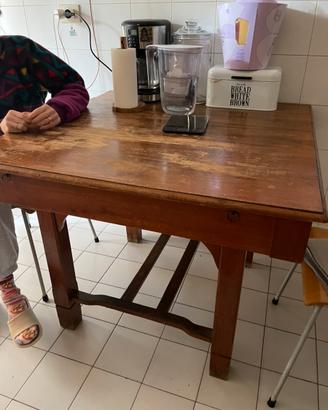 Tavolo legno massello anni 50