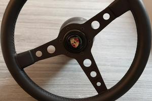 Volante Momo Prototipo Porsche + attacco per 993