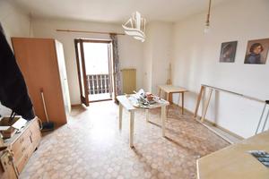 Montagna: Casa con cubatura