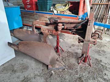 aratro bimovere idraulico SAIMA