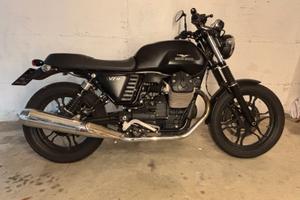 Moto Guzzi V7 ii
