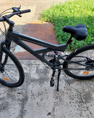 MOUNTAIN BIKE NUOVA
