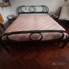 testiera e pediera  di letto matrimoniale Thonet