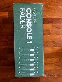 Softube Console 1 MK1 + Console 1 Fader + Stand