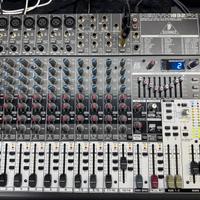 Mixer Behringer Xenyx 1832FX