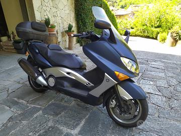 Yamaha Tmax Nightmax