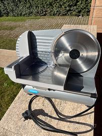 Affettatrice elettrica Ausonia 220