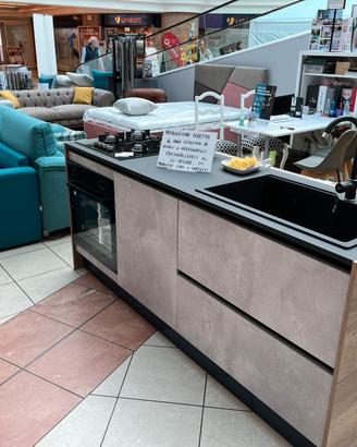 Isola cucina attrezzata nuova pronta consegna