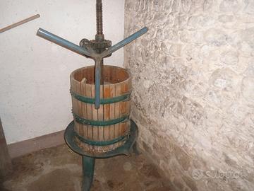 Torchio antico