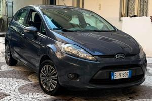 FORD FIESTA AUTOMATICA GPL
