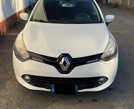 RENAULT Clio 4ª serie - 2014