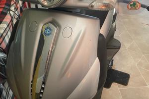 Piaggio Beverly 500