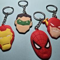 4 portachiavi supereroi Marvel silicone