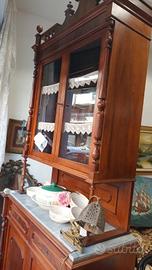 Credenza siciliana antica 