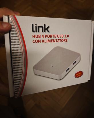 Link Hub 4 Porte USB con alimentatore.