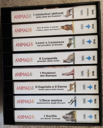 VIDEOCASSETTE DeAgostini -Animali In Primo Piano –