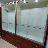 arredamento per negozio 