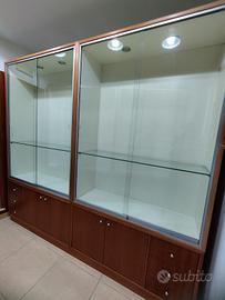 arredamento per negozio 