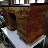 scrittoio anni 50 in radica di noce