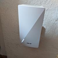 WiFi extender Asus RP-BE58 