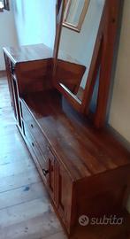 specchiera.e.2.comodini.in.stile