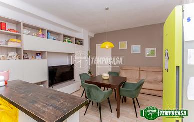 3 locali ristrutturato, con cucina a vista e balco