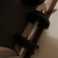 Manubrio da palestra e kettlebell