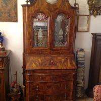 mobili,quadri, oggetti antichi e riproduzioni